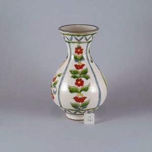 „Keleti” stílusú váza madaras-virágos dekorral – 2