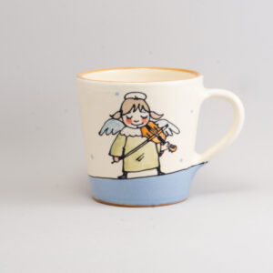 Színes angyalkás szűkülő falú kerámia bögre hegedűs dekorral – 4 dl